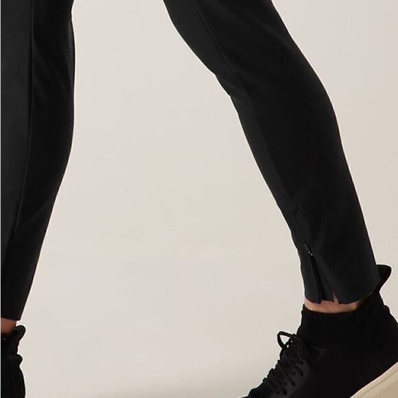 * NWOT ATHLETA Black Stellar Raw Hem Slit Tights Sz XS - Picture 9 of 15